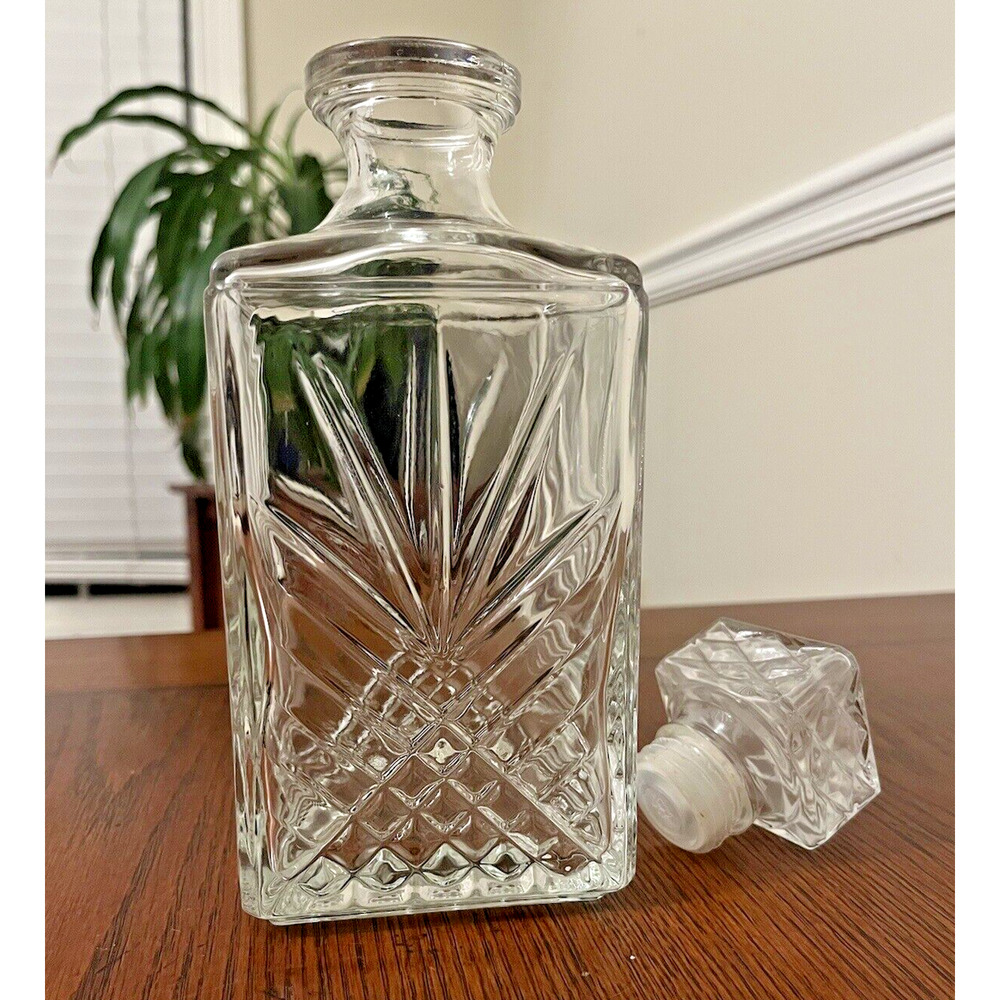 Bormioli Rocco Selecta Collection Whiskey Decanter, 33.75 oz, Clear